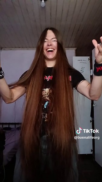 Respondendo a @mitko_liubopitko #metal #metalhead #longhair #headbanging #metaltok @buenalifeorg