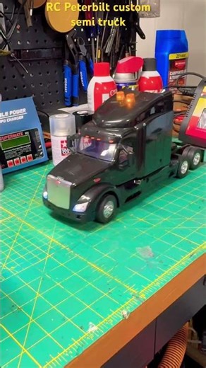 RC custom built Peterbilt semi truck scale