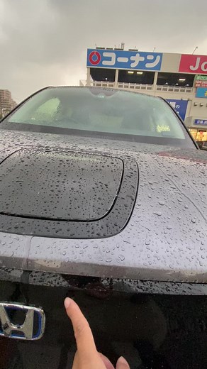 全然抜けない雨の日充電#ホンダ #honda #電気自動車 #ev #この後ちゃんと抜けました。＃一回押し込むとカチッと