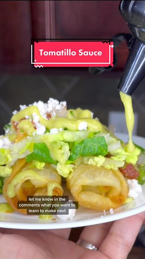 Authentic Tomatillo Sauce Recipe for Mexican Flautas