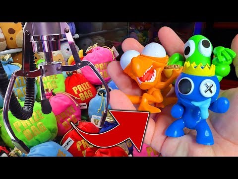 Rainbow Friend Figures STUCK Inside Claw Machine