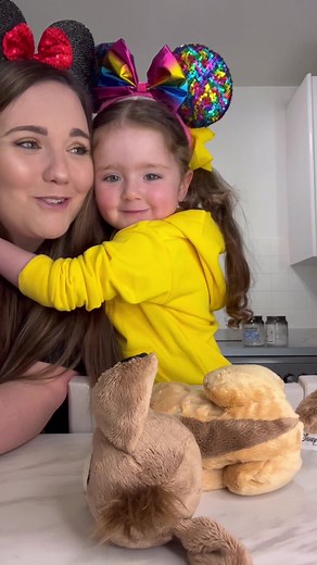 Riley, Bonnie & Mum on TikTok