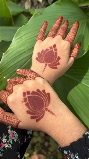 New mehendi design#mehndi #lotusflower #shorts #ytshorts #artist #henna