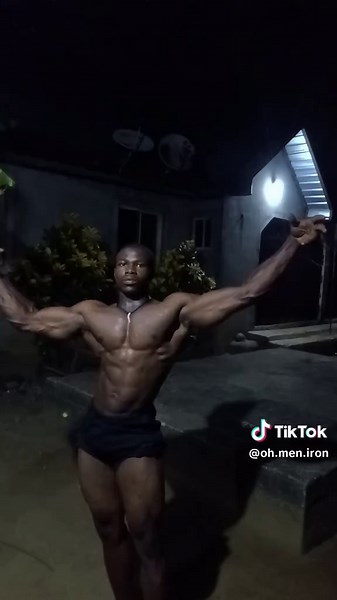 Alex Eubank's Effective Back and Chest Workout Routine