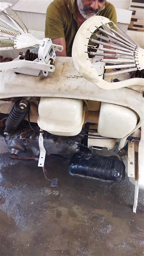 3.5K views · 41 reactions | 1961 Italian Lambretta starting after overhauling ❤️ | OLD Madras Motorcycles | Facebook