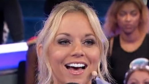 Wayne Brady lets model Tiffany Coyne take over as Let’s Make a Deal host