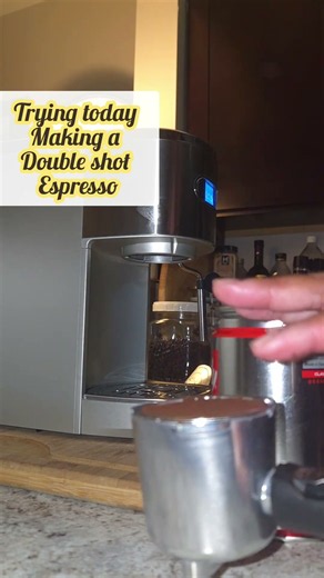 Become a beginner #barista with me! this home #espresso machine is #beginnerfriendly
