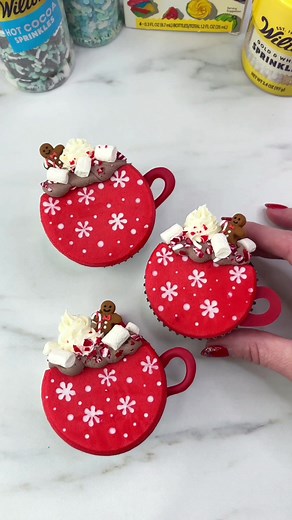 Adorable Mug Cupcakes Recipe for Hot Cocoa Season