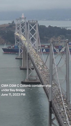 #sanfrancisco #sfbay #sf #bridgecam #baybridge #cargoship | container ship