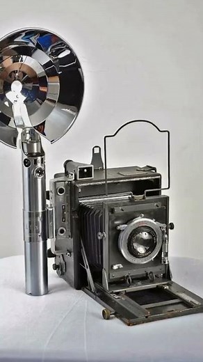 What Is A Graflex Lightsaber?