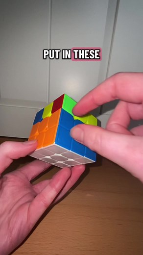 How to solve a Rubik’s cube with CFOP - part 1 the white cross. Requested by @Mranotherother . Any questions or requests just comment! #rubiks #3x3 #speedcubing #cfop #cfopmethod