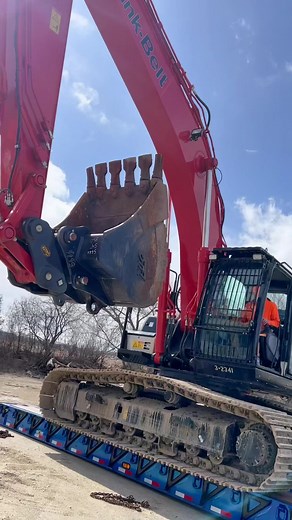 Introducing Our New Linkbelt 350 Excavator!