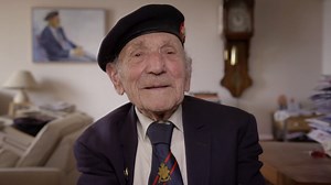 7.4K views · 36 reactions | In de heftige nieuwe geschiedenisserie 'Onze jongens op Java' spreekt meesterinterviewer Coen Verbraak met veertien Indië-veteranen, die vertellen over de verschrikkingen die tussen 1945 en 1949 plaatsvonden in Nederlands-Indië. Vanaf donderdag 21 november, 20.25 uur op NPO 2. Kom alvast meer te weten over deze periode in Nederlands-Indië en de 'politionele acties' op ⬇ https://npofocus.nl/collectie/34/nederlands-indie | NPO Kennis | Facebook