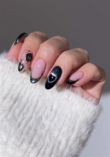 Romantic Dark Nail Art Tutorial for Valentine’s Day