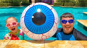 Swimming song - Stacy and dad are taught to swim | Funny Stacy