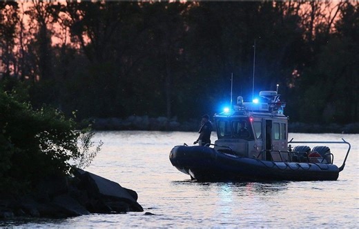 Search continues for two possible drowning victims at Windsor beach