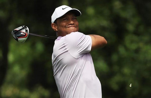 Tiger Woods' 10 best shots of his career