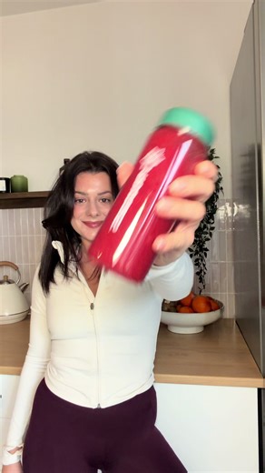 J’ai trouvé une façon simple de manger plus de fruits et légumes 🍓🥬 Bio, prêts en 30 secondes, sans préparation, sans sucres ajoutés et en conservant tous les nutriments grâce à la lyophilisation! 🎁 -10% avec mon code MONF