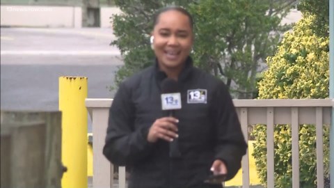 Virginia Beach restaurant affected by flooding