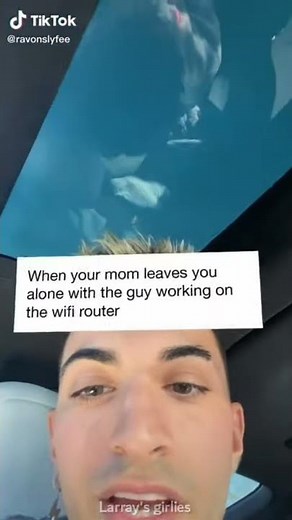 Larray, Ravon and Mario Selman play 'what do you meme?' new tiktok video