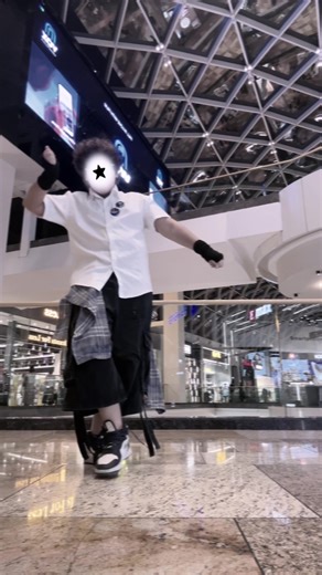 Feeling Overwhelmed by Crowds and Seeking Solitude