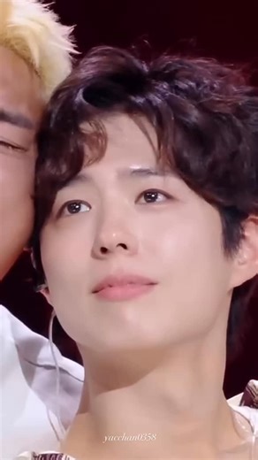 やっちゃん on Instagram: "The Season’s ♫•*¨*•.¸¸♪ 🎼パクボゴムの𝓒𝓪𝓷𝓽𝓪𝓫𝓲𝓵𝓮 Vol.17 クァク·ボム – ダンスをしましょう エスメラルダWithパク·ボゴム ミュージカル「ノートルダム·ド·パリ」 より [ザ·シーズンズ-パク·ボゴムのカンタビレ] | KBS 250704 放送 ▶️https://youtu.be/zFPl-n83iUc?si=rhRUr5wGJHqXNbiN @bogummy 🌱 @theblacklabel 🖤 @theseasons2023 #ParkBoGum #박보검 #parkbogumactor #Bogummy #koreanactor #พัคโบกอม #韓国イケメン #朴寶劍 #朴宝剑 #パクボゴム #kdrama #theblacklabel #kbs #theseasons #더시즌즈 #박보검의칸타빌레"