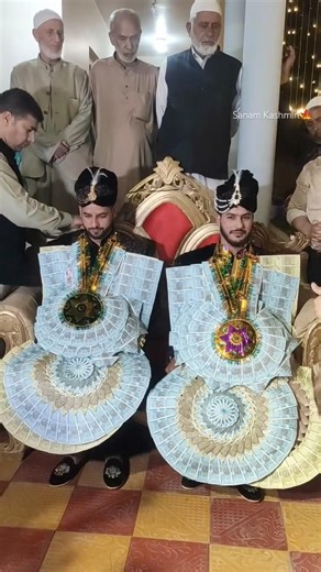 Two Grooms😍Kashmiri Wedding🍁 #viral #kashmiriwedding #love #kashmirisongs #groom #trending #foryou
