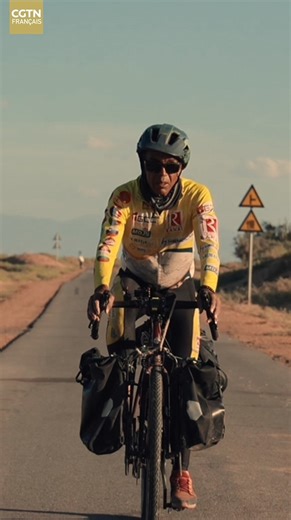 Un cycliste marocain voyage à vélo de Casablanca à la Chine Traverser 15 pays à vélo et parcourir 15 000 kilomètres en plus de 200 jours ! Le 31 août, à Beijing, un cycliste marocain de 70 ans a parcouru à vélo depuis Casablanca jusqu'en Chine pour participer à la Campagne médiatique « Partenaires Africains » de China Media Group. #FOCAC2024 #ChineAfrique #ChinaAfrica #àvéloverslachine | CGTN Français