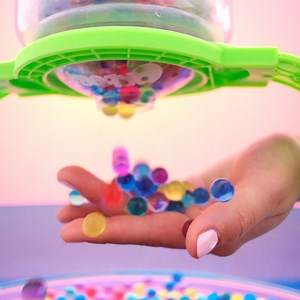 10K views · 36 reactions | Chegou o #OrbeezChallenge! Que tal passarmos hoooras descobrindo cada brincadeira? A diversão não tem limite mesmo quando o assunto é #OrbeezChallenge. ❤️ | Sunny Brinquedos | Facebook