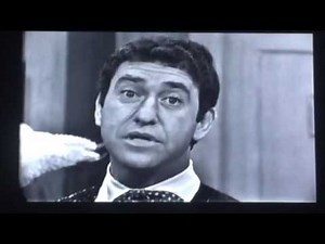 Soupy Sales: Original White Fang has dandruff