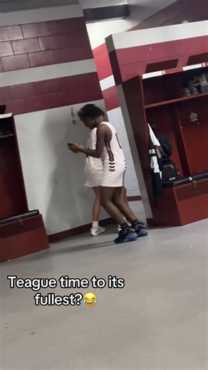 Freshman on varsity btw #fyp #wockst★rz #funny #makemefamous #teague | the freshman on varsity basketball