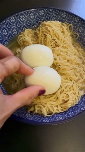 Cantonese home meal shrimp roe noodles 🇭🇰🦐🍜😋❤️