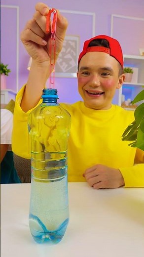 How to Make a Toy from Paperclips? ✂️🔗 Fun Hack!