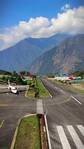 Everest Base Camp Trek: A Journey to the Himalayas