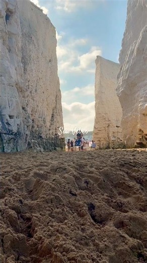 Broadstairs Beach 🌊 A Perfect Summer Escape