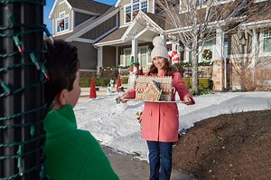 How to watch Hallmark Channel’s ‘Haul Out the Holly: Lit Up’ and stream free online