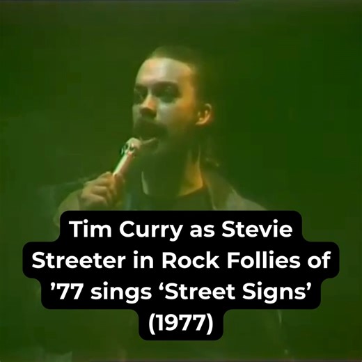 Tim Curry in leather trousers and eyeliner singing about garbage, you say? Well. It IS Valentines Day. 🌹 The best 3 minutes you'll experience ALL day. From the 1977 British TV Show 'Rock Follies of '77' | Tim Curry News