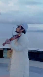 Beby street violin performance fyp violin instrument busking #pranks #violinprank #agogoviolin #singprank #cutegirl #funny #funnyvideos #reelsfb #reels #reelsviral | Prank Agogo Violin