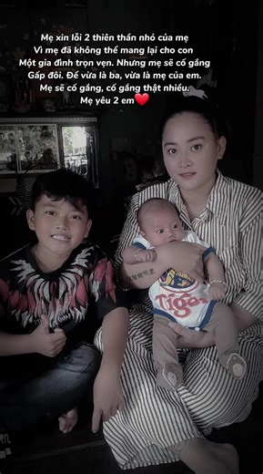 #CapCut 2 con mẹ cố gắng nha 1 thời gian nữa thôi mẹ con mình sẽ chở về ngày trước đây.mẹ muốn buông xui nhưng jo mẹ chưa lm dc e bi còn nhỏ quá nên jo mẹ phải chịu nhịn nhục những gì người ta sủy vả mẹ.mẹ chịu đừng cho con mẹ có một gd như người ta.cũng sớm muộn thôi mẹ con mình ra khỏi cửa ngực nay thôi..💪💪💪#😭😭😭😭😭😭💔💔💔💔 #xuhuongtiktok2024💝 #tuongtac