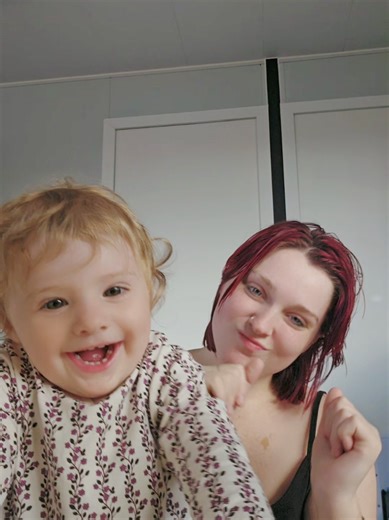 Her smile ahhh #youngmom #motherhood #foryoupage #toddlersoftiktok #stayathomemom