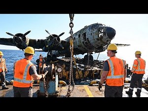WWII Bomber Restored 70 Years Later, You Won't Believe the Transformation