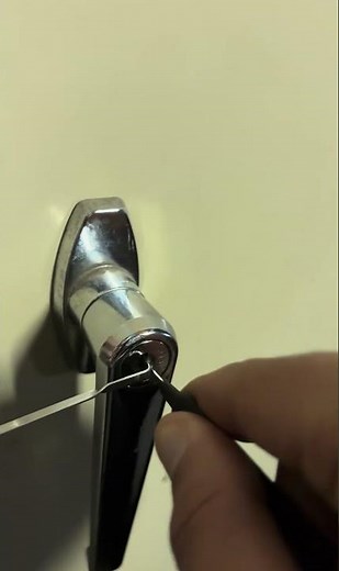 Opening A File Cabinet With No Key