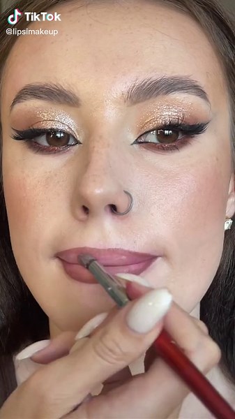 Innovative Lips Makeup Hacks for Stunning Looks