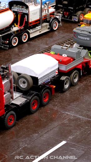 🚛💨 RC TRUCK & CONSTRUCTION MEGA ACTION — Leipzig 2025! 💥 Experience insane RC trucks, excavators, fire trucks with real flames 🔥, cranes and tractors — all in 1:14 scale! 👉 Full power, ultra‑realistic model building and tons of action! From heavy transports to true construction scenes — you’ve got to see this! 💬 Comment your favorite model! 🔔 Subscribe/Follow for weekly RC Truck & Construction highlights! #rctruck #rcconstruction #modelbuilding #leipzig #modellhobby #scaleRC #rctruckevent