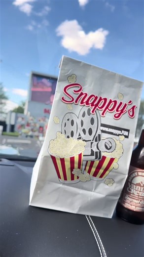 The kids absolutely loved this place and didnt want to leave. Grab your burger, fries and a shake, then sit back and enjoy a movie from your car! @Snappy's Drive-In #burger #lasvegasfoodie #thinblueline #driveinmovie #family