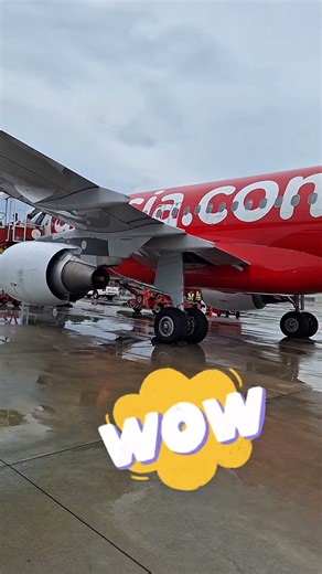 Outside View A320 After Landing | Engines Running on Runway | 4K Real Footage