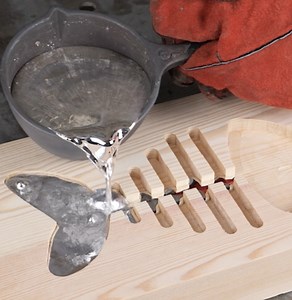 Convertir estaño fundido en un pez de pared impresionante | Ideas en 5 minutos Niños