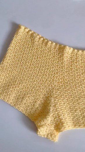 Mini short Crochet 🌺 Tutorial en mi canal de YouTube ✨ #crochet #tejidos #crochê #ideascrochet #tejidosamano #crocheting #manualidades | Casttaña'Z Crochet