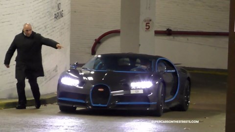 €3.200.000 Arab Bugatti Chiron in London Geneva