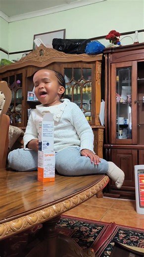 sicela nisiphe uthando nathi singabantu Uyabona nje ngoba nifuna ukubona umama kafify ngizothi sengimfaka nivele ningaview ngizomfaka ngebirthday kafify isiseduze😍 | Gaboh Sphelele Ximba